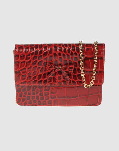 Pochette lézard rouge.