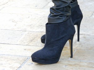 Boots Zara.