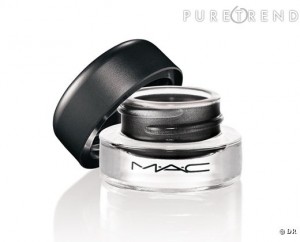 Un eye liner gel Mac Par CR.