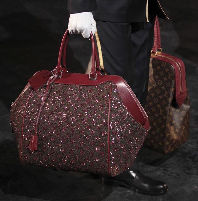 Doctor bag Vuitton.